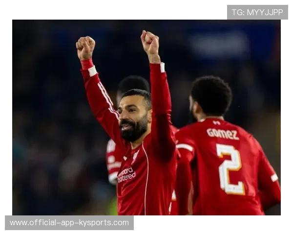 萨拉赫内切弧线球直挂死角，利物浦2-0锁定胜局